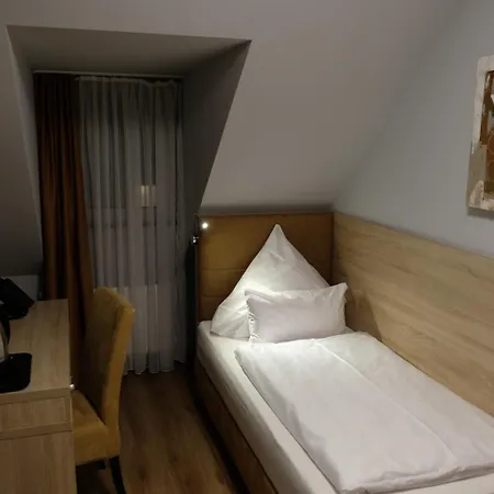 Minx - Cityhotels 3* Aachen