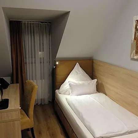 Minx - Cityhotels Otel