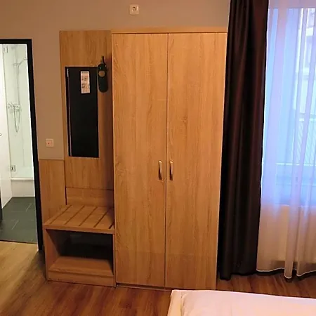 Minx - Cityhotels 3*