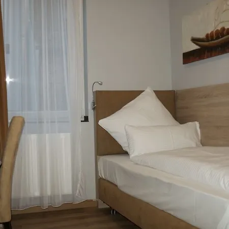 Minx - Cityhotels Otel 3*
