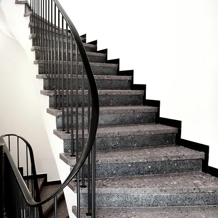 Minx - Cityhotels 3* Akwizgran